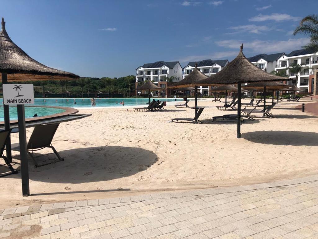 The Blyde Crystal Lagoon Riverwalk Estate Pretoria Exterior photo