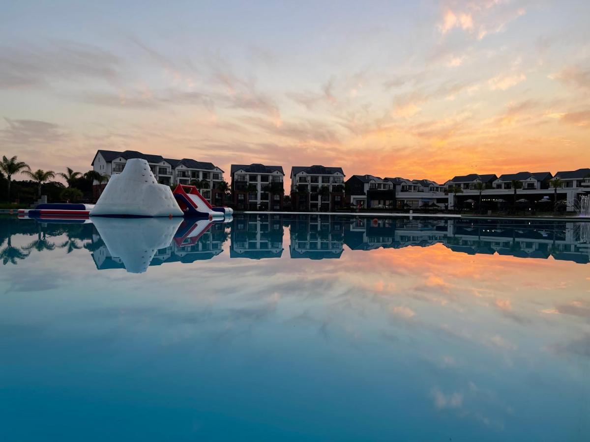The Blyde Crystal Lagoon Riverwalk Estate Pretoria Exterior photo